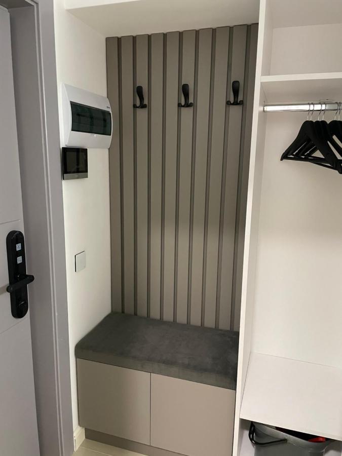 Modern Gray / Designed Daire Yaş Dış mekan fotoğraf